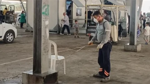 Büyükşehir ilaçlama birimi ekiplerinden Bayramda da yoğun mesai