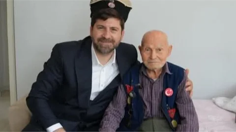 BAŞKAN BOLTAÇ, KUVAYİ MİLLİYECİ GAZİLERİNDEN MEHMET TURGUT ARKAN'I EVİNDE ZİYARET ETTİ