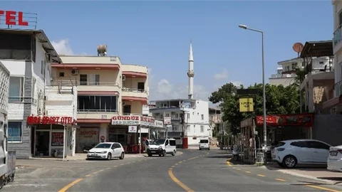 SİLİFKE’NİN ÖNEMLİ CADDE VE SOKAKLARI YENİ YÜZÜNE KAVUŞTU