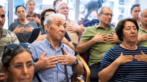 BÜYÜKŞEHİR’İN YENİŞEHİR EMEKLİ EVİ’NDE “SOLUNUM EGZERSİZLERİ ATÖLYESİ” DÜZENLENDİ