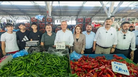 BAŞKAN SEÇER, GÜNEYKENT PAZAR YERİ’Nİ ZİYARET ETTİ