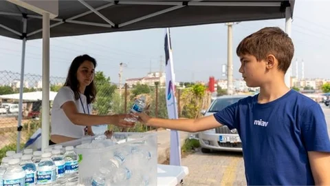 BÜYÜKŞEHİR, LGS’YE GİREN ÖĞRENCİLERİ SINAV GÜNÜ DE YALNIZ BIRAKMADI