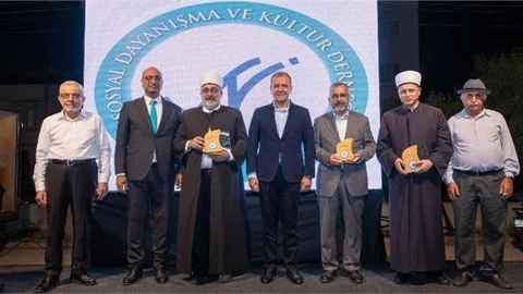 BAŞKAN SEÇER, ‘GADİR HUM BAYRAMI’ KUTLAMASINA KATILDI SEÇER: “HEPİMİZ, BU MEMLEKETİN EŞİT YURTTAŞLARIYIZ”