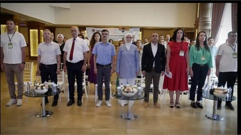 TÜBİTAK DESTEKLİ "GELECEĞİN SINIFLARINA HAZIRLIK: ÖĞRETMENLER İÇİN YAPAY ZEKÂ OKURYAZARLIĞI" PROJESİ AÇILIŞ TÖRENİ GERÇEKLEŞTİRİLDİ