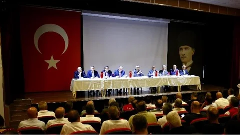 MERSİN'DE NARENCİYE SORUNLARI MASAYA YATIRILDI