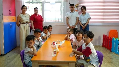 SKOLYOZ FARKINDALIĞI TARSUS BELEDİYESİ KREŞLERİNDE BAŞLADI