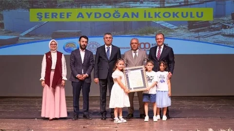 BAŞKAN SEÇER, EĞİTİME KALICI ESER KAZANDIRAN ‘HAYIRSEVERLERLE BULUŞMA PROGRAMI’NA KATILDI