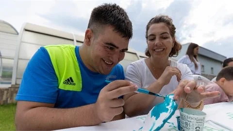 BÜYÜKŞEHİR’İN ENGELSİZ YAŞAM PARKI, ÖZEL GEREKSİNİMLİ BİREY VE AİLELERİNE SANATLA DESTEK OLUYOR