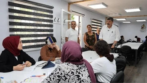 BAŞKAN YILDIZ’DAN YKS ÖNCESİ ÖĞRENCİLERE MORAL ZİYARETİ VE BAŞARI MESAJI