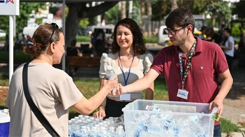 BÜYÜKŞEHİR ÖĞRENCİ VE VELİLERİN YKS HEYECANINA ORTAK OLDU
