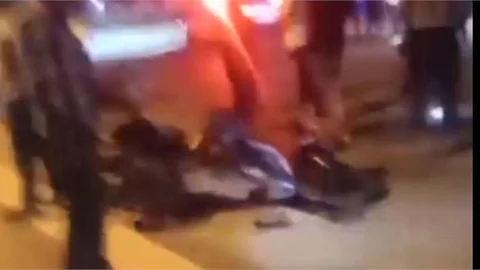 KAZANLI'DA MOTORSİKLET KAZASI : 2 AĞIR YARALI