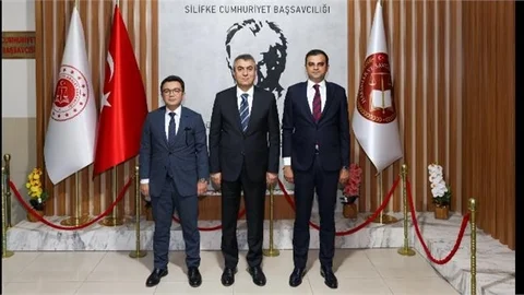 VALİ TOROS, BAŞSAVCI AKYILDIZ VE ADALET KOMİSYONU BAŞKANI AKKAYA İLE GÖRÜŞTÜ