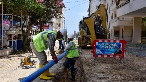 MESKİ, YAPRAKLIKOY MEVKİİNİN İÇME SUYU HATTINI YENİLEDİ