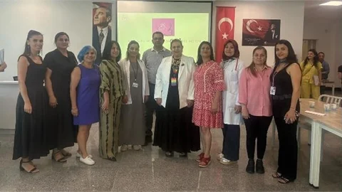 MERSİN'DE ANNE SÜTÜ VE EMZİRME DANIŞMANLIĞI EĞİTİMİ DÜZENLENDİ