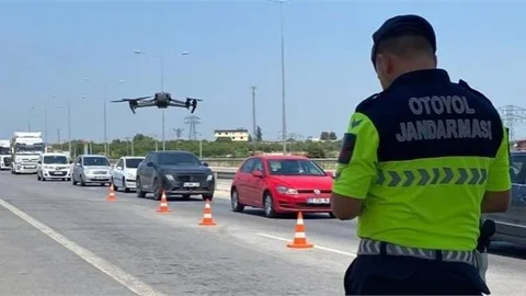 OTOYOL JANDARMASINDAN DRONE DESTEKLİ TRAFİK DENETİMİ