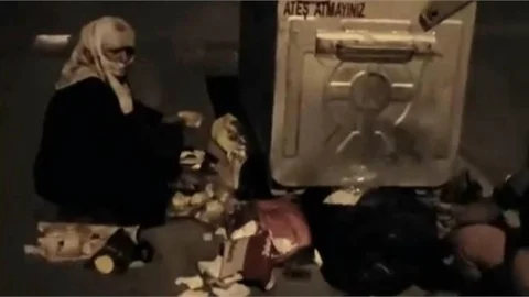 Aynı Noktada Her Gün Aynı Senaryo: Duygu Sömürüsüne Dikkat!