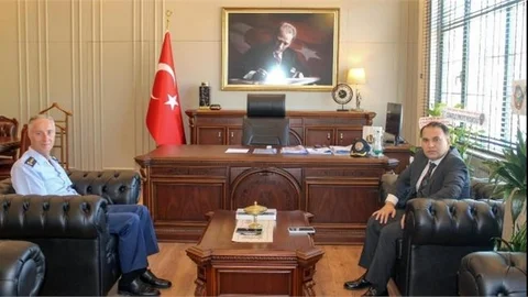 Garnizon Komutanı Albay Atalay Kostak’tan Kaymakam Kemal Duru’ya Hoş Geldin Ziyareti