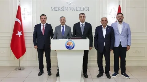 VALİ TOROS’U, KAHRAMANMARAŞ VALİSİ  ÜNLÜER VE BERABERİNDEKİ HEYET ZİYARET ETTİ