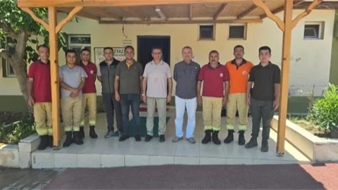 Ataş ve Bayraktar’dan Yoğunduvar Yangın Ekibine Ziyaret