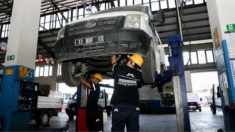 BÜYÜKŞEHİR, ARAÇ FİLOSU’NUN BAKIM VE ONARIMINI KENDİSİ YAPIYOR