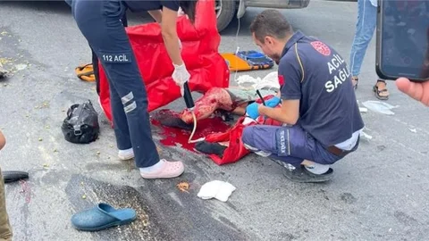 TARSUS'TA FECİ KAZA :1 ÖLÜ 1 AĞIR YARALI