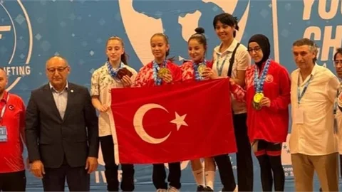 MADRİT'TE AY-YILDIZLI HALTERCİLERİMİZ İLKGÜN 5 ALTIN, 9 GÜMÜŞ, 5 BRONZ KAZANDI
