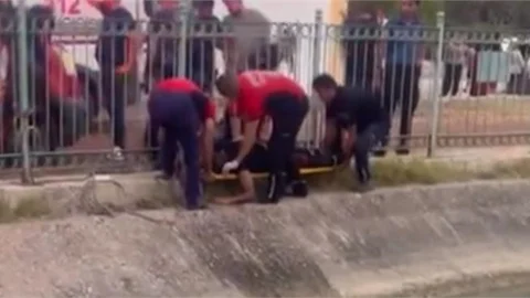 MERSİN'DE KANALDA CANSIZ ERKEK BEDEN BULUNDU