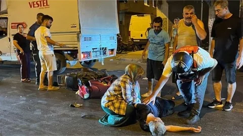 MERSİN'DE MOTOSİKLET KAZASI: 1 YARALI