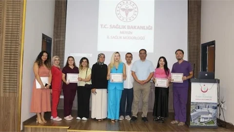 MERSİN'DE SAĞLIK ÇALIŞANLARINA BAŞARI BELGESİ