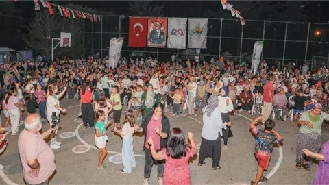Mersin’in Her Yanı Büyükşehir’in Ezgileriyle Doldu
