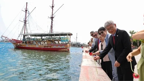 Japonya Wakayama Valisi ve Kushımoto Belediye Başkanı’ndan Başkan Seçer’e Ziyaret