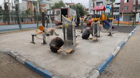 Akdeniz’de Parklar Yenileniyor