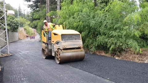Toroslar Belediyesi Yol Atağını Sürdürüyor
