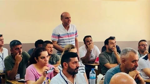 Tarsus'ta Motorlu Taşıt Sürücü Kursiyerleri Direksiyon Sınavıı Öncesi Değerlendirme Toplantısı Düzenlendi