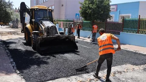 Başkan Yıldız: "Yol Sorunlarını Kararlılıkla Çözeceğiz"