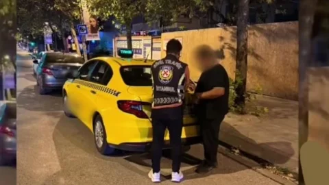 Anne ve Çocuklarının Yanında Drift Yapan Taksiciye Gereken Yapıldı