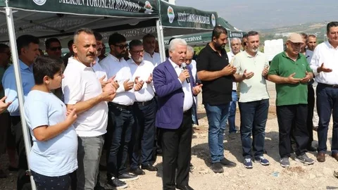 Mersin Toroslar’da Vadi Camii’nin Temeli Dualarla Atıldı