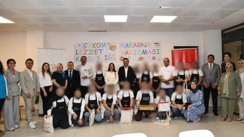 Mersin'de "Lezzet Kardeşliği Makarna Yarışması" Yapıldı