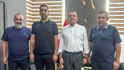 Mersin İdmanyurdu'ndan Başkan Özyiğit’e Destek Ziyareti
