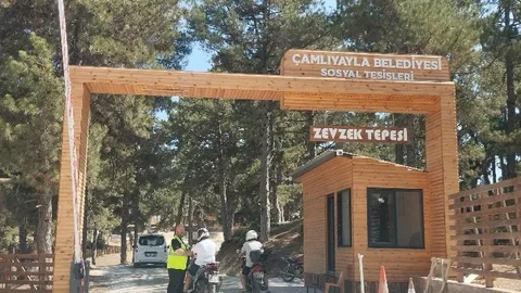 Çamlıyayla Belediyesi Zevzek Tepesi Sosyal Tesısleri Bugün Torenle Açılıyor