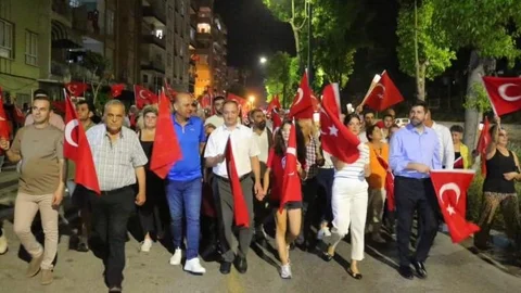 Tarsus'ta Binlerce Vatan Sevdalısı Zafer İçin Yürüdü