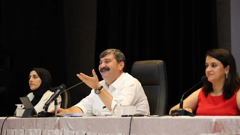 Toroslar Belediyesinden ‘can Dostlar’ İçin Mama Üreten Makine Parkuru