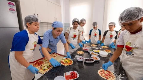 Mersin Büyükşehir Belediyesi’nin Mezitli Çocuk Kampüsü Eğlenerek Öğrenmenin Yeni Adresi Oldu