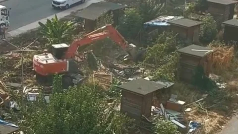 Mersin Mezitli Soli’de Erken Saatte Başlayan Yıkım Tepki Çekti