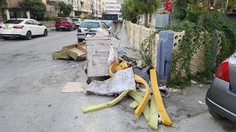 Mahalle Halkını Temiz Bir Çevre İçin Duyarlı Olmaya Davet Etti