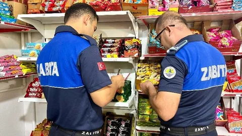 Erdemli’de Kırtasiyelere ve Kantinlere Sıkı Denetim