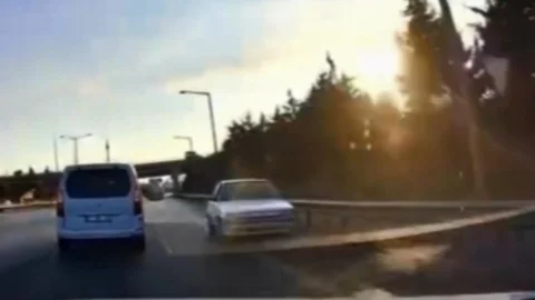 Mersin Otoyolunda Ters Yönden Gelen Araç Zincirleme Kazaya Neden Oldu