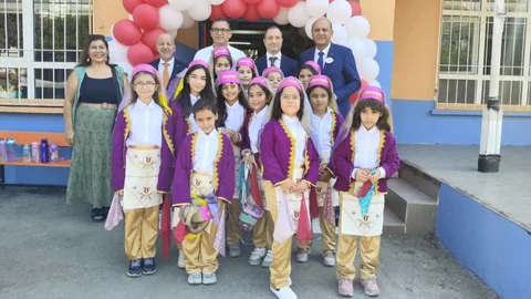 Tarsus’ta İlköğretim Haftası Coşkuyla Kutlandı