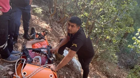 Mersin Büyükşehir İtfaiyesi’nin 4 Saatlik Zorlu Kurtarma Operasyonu