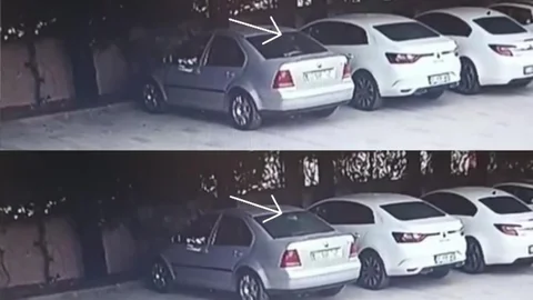 Mersin’de Yorgun Mermi Park Halindeki Aracın Camına İsabet Etti